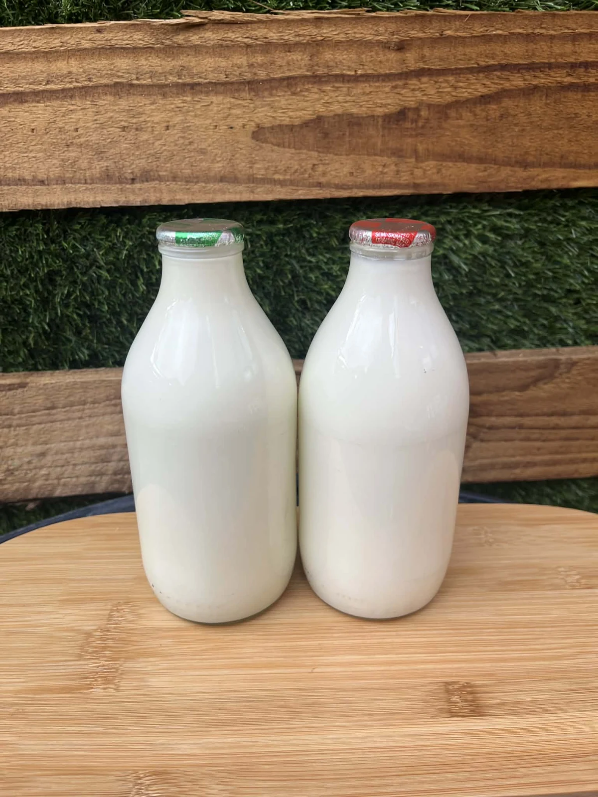 Organic Milk Glass Bottle (Full Fat / Semi Skim)